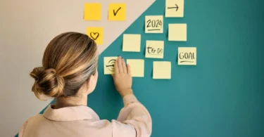 tips to stay motivated and productive